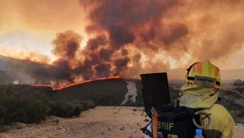 El incendio de este verano en el monte de Luyego. (Foto: BRIF Tabuyo)