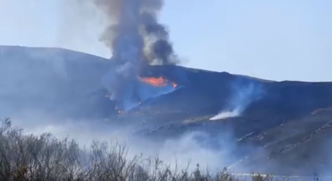 Situación del incendio pasadas las 16 horas. (Foto: BRIF Tabuyo)