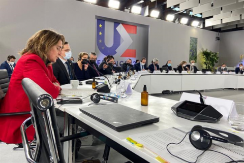 La ministra de Transición Ecológica, Teresa Ribera, en un consejo de ministros de Energía de la UE.